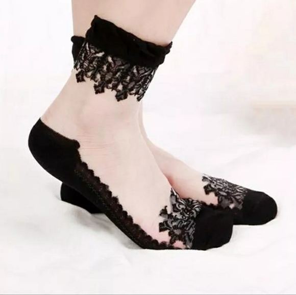 🎃🕸️ Wednesday Adams Style Sheer Embroidered Lace Socks - Picture 7 of 8